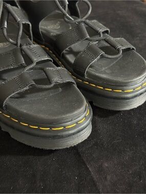 Dr. Martens Black Leather Nartilla Sandals woMen sz 10 Excellent